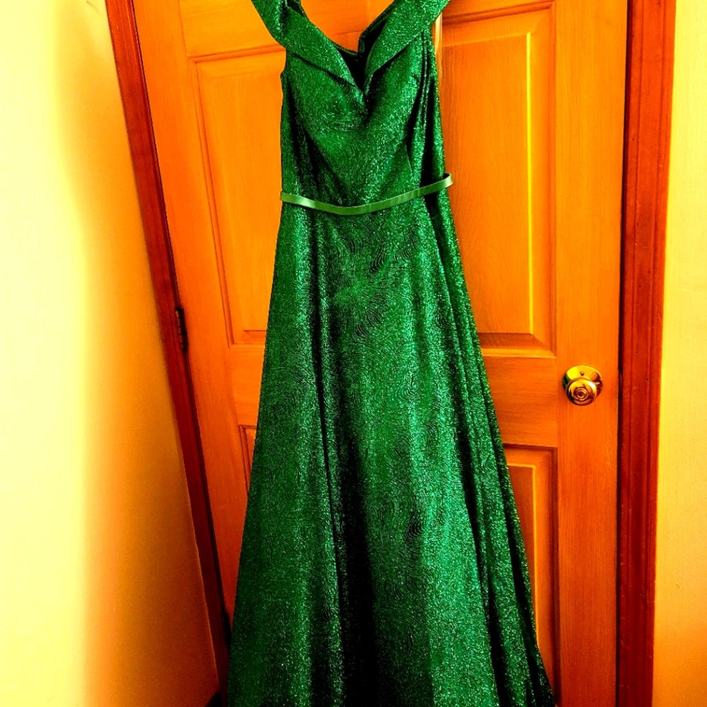 Dress size 14